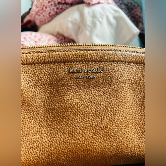 Kate Spade clutch ♠️ - Picture 2 of 9